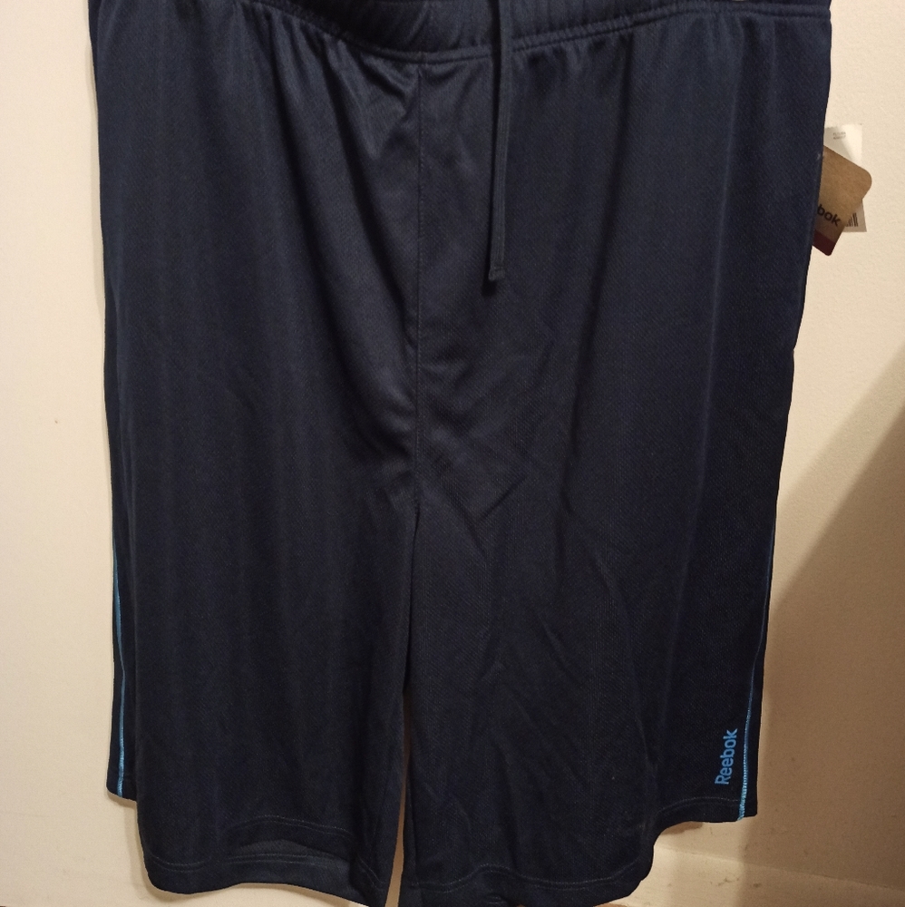 Reebok 2xl shorts.